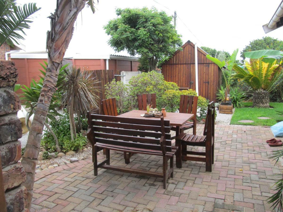 Addo Gateway Lodge Colchester Exterior photo